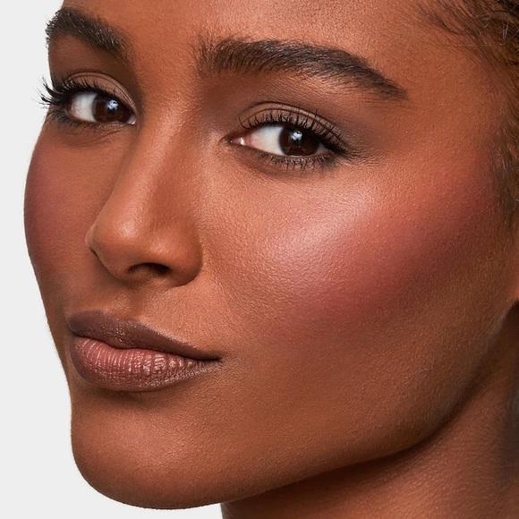 MAKEUP BY MARIO Soft Pop Blush Stick Raspberry - Picture 4 of 11